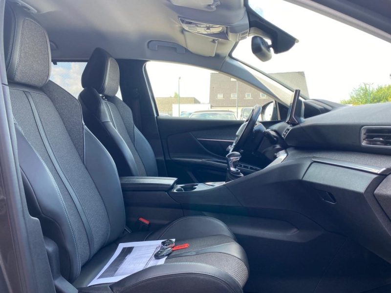 PEUGEOT 5008 1.5 BlueHDi 130ch Allure Pack 7 places 🚙 Suivi complet ✅
