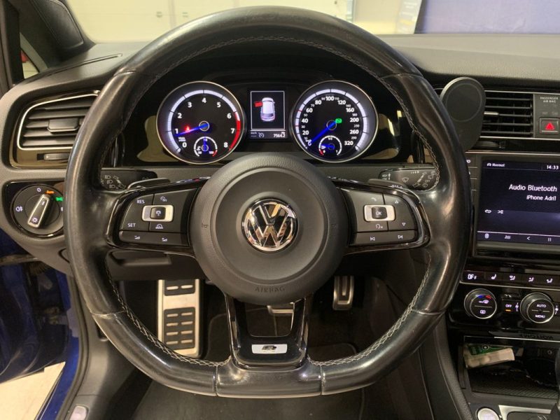 VOLKSWAGEN GOLF 2014