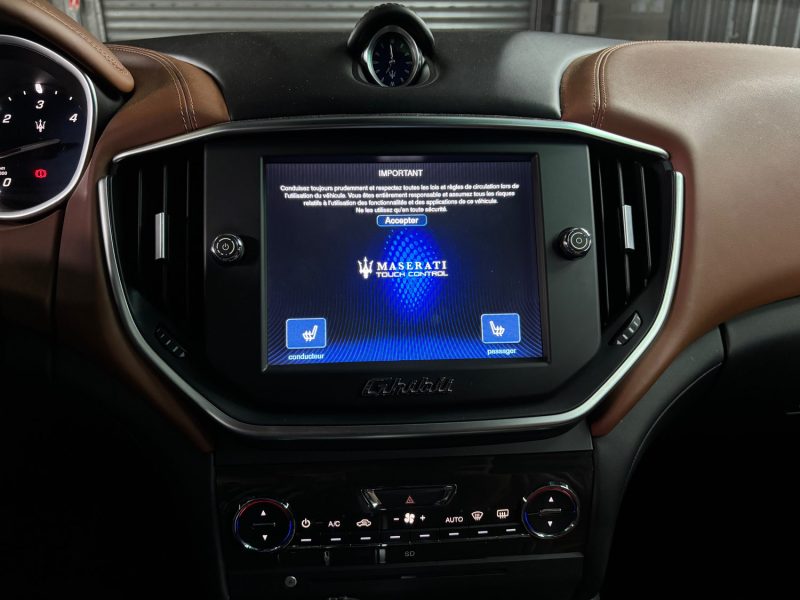 MASERATI GHIBLI DIESEL 3.0 V6 275 CH GARANTIE 3 MOIS