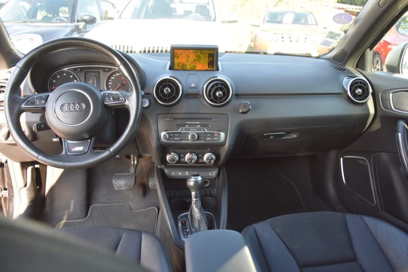 AUDI A1 2011