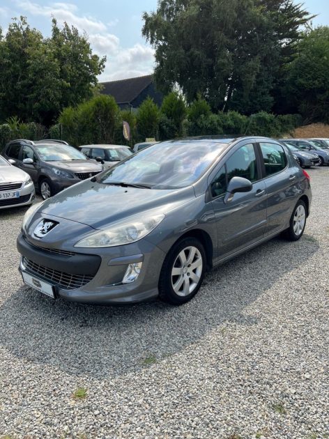 PEUGEOT 308 2011