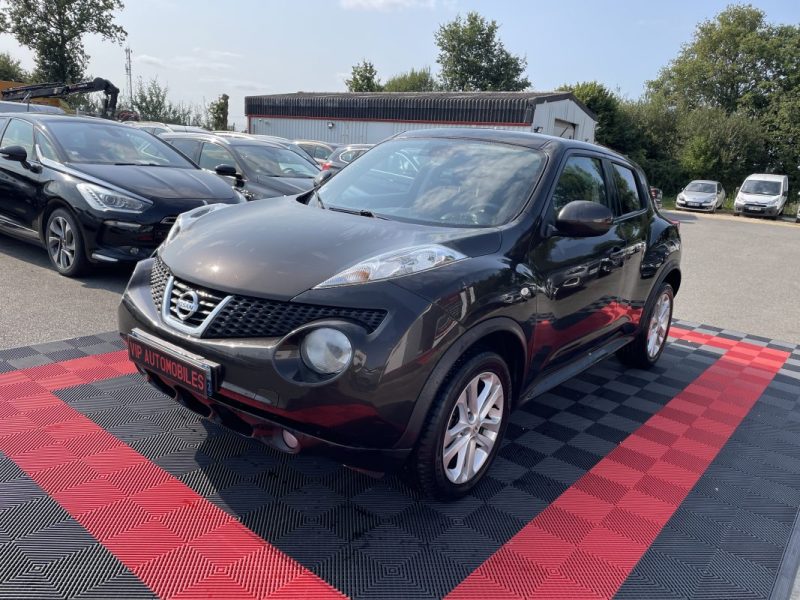 NISSAN JUKE 2011