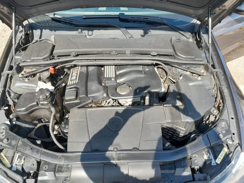 BMW SERIE 3 E90 320i 2005 2.0l 150CV PACK CONFORT 2005