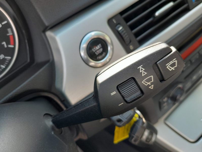 BMW SERIE 3 E90 320i 2005 2.0l 150CV PACK CONFORT 2005