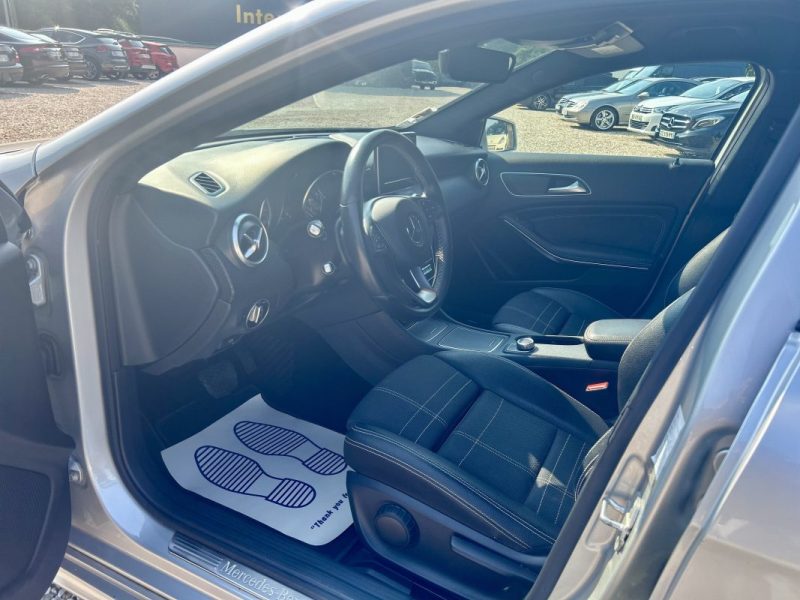 MERCEDES CLASSE A180 Intuition 7G-DCT 122 Cv