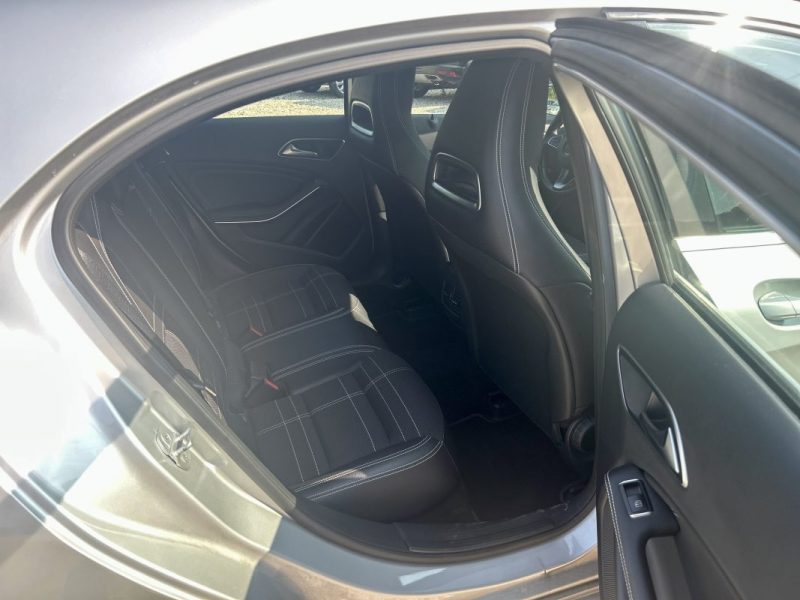 MERCEDES CLASSE A180 Intuition 7G-DCT 122 Cv