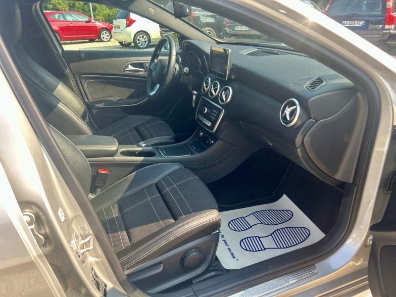 MERCEDES CLASSE A180 Intuition 7G-DCT 122 Cv