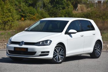 VOLKSWAGEN GOLF 2017
