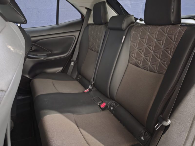 TOYOTA YARIS CROSS 116h Dynamic MY21/ COLLECTION TECH