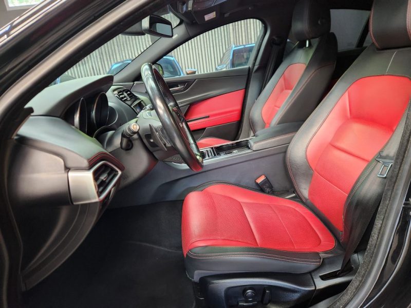 JAGUAR XE 2017 2.0 240 R-SPORT BVA8*MERIDIAN*CAMERA*CUIR*