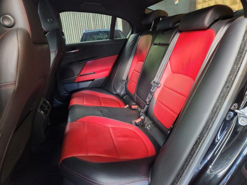 JAGUAR XE 2017 2.0 240 R-SPORT BVA8*MERIDIAN*CAMERA*CUIR*