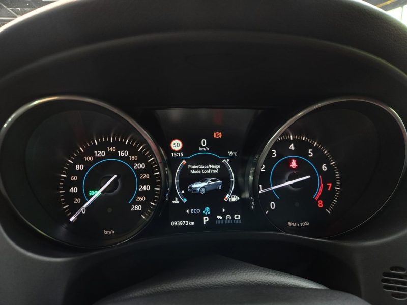 JAGUAR XE 2017 2.0 240 R-SPORT BVA8*MERIDIAN*CAMERA*CUIR*