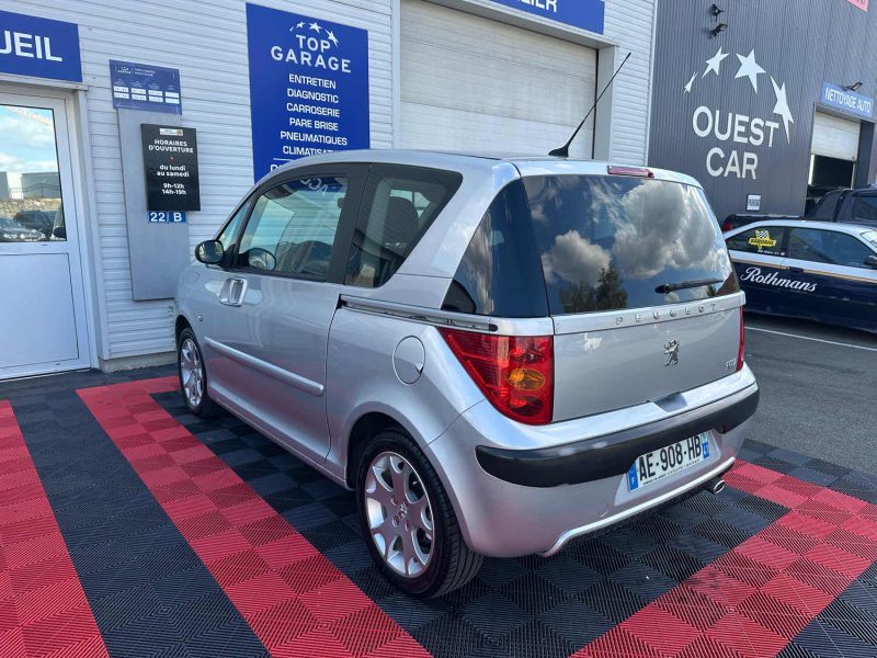 PEUGEOT 1007 2008