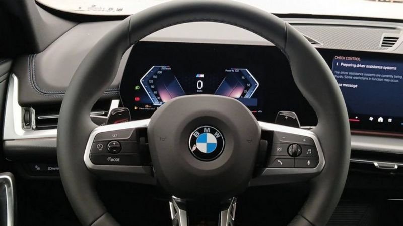 BMW X1 Sdrive 18d 150ch dkg7 m sport + toit pano + sieges chauffants