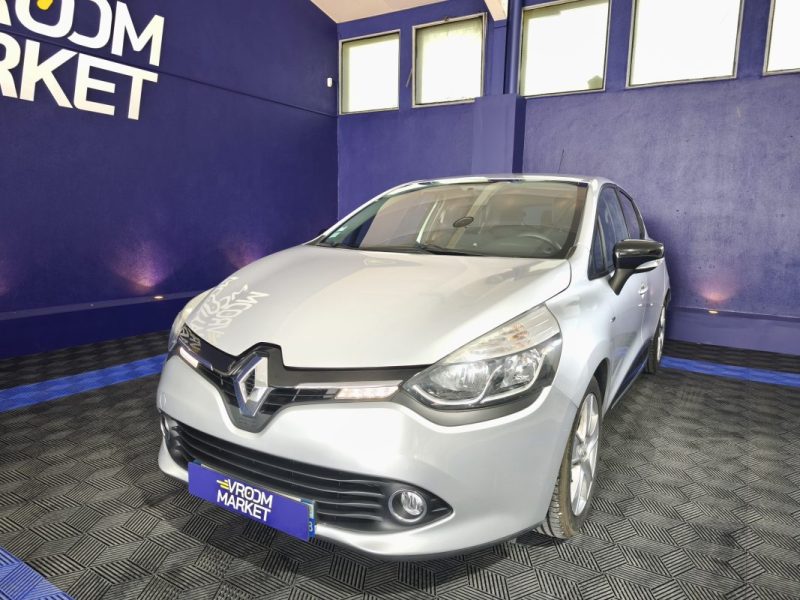 RENAULT CLIO IV 1,2 16 V 75 CV , LIMITED , FAIBLE KILOMETRAGE , GPS