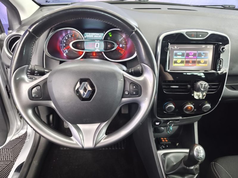 RENAULT CLIO IV 1,2 16 V 75 CV , LIMITED , FAIBLE KILOMETRAGE , GPS