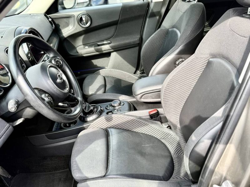 MINI COUNTRYMAN Cooper D 150ch BVA