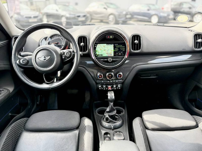 MINI COUNTRYMAN Cooper D 150ch BVA