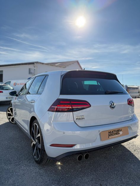 VOLKSWAGEN GOLF VII GTD 184 DSG7