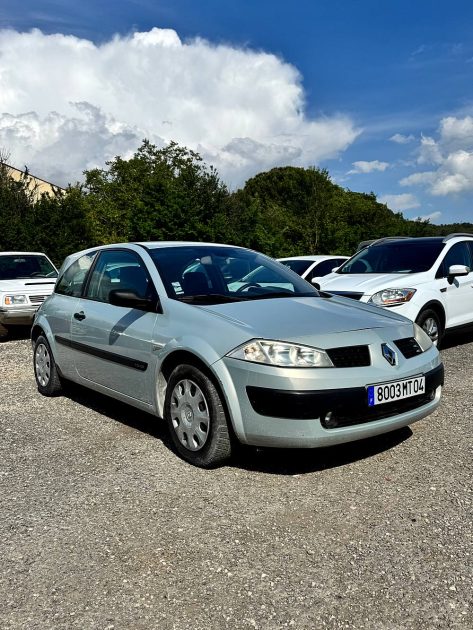 RENAULT MEGANE 1.6i 16V