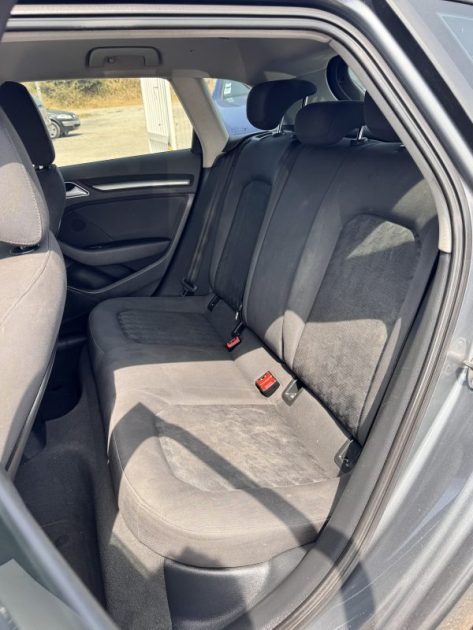 AUDI A3 SPORTBACK 1.6 TDI 110CH FAP ATTRACTION S-TRONIC 