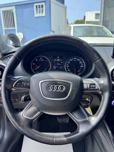 AUDI A3 SPORTBACK 1.6 TDI 110CH FAP ATTRACTION S-TRONIC 