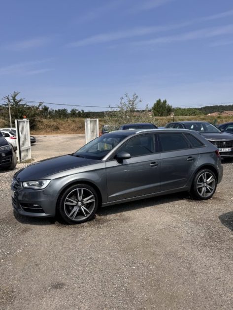 AUDI A3 SPORTBACK 1.6 TDI 110CH FAP ATTRACTION S-TRONIC 