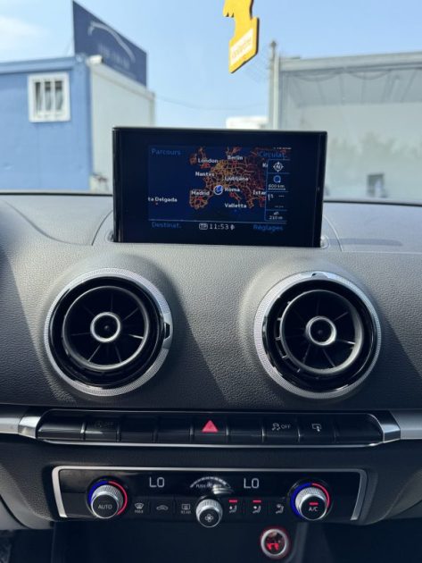 AUDI A3 SPORTBACK 1.6 TDI 110CH FAP ATTRACTION S-TRONIC 