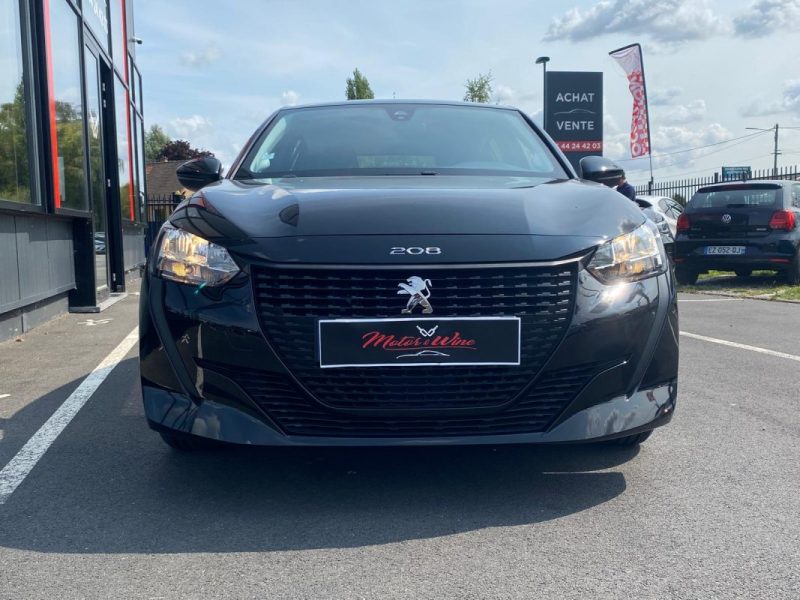 PEUGEOT 208 2021