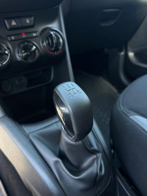 PEUGEOT 208 1.4 VTI 95CV / Moteur à Chaine / Première Main / CT OK 