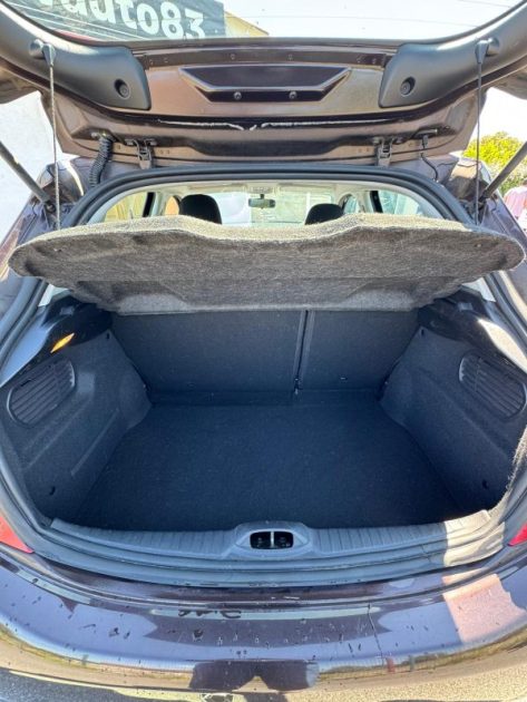 PEUGEOT 208 1.4 VTI 95CV / Moteur à Chaine / Première Main / CT OK 