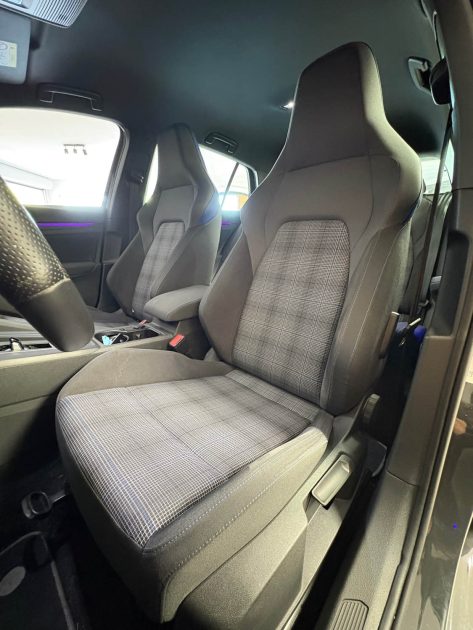 Volkswagen Golf 8 GTE DSG 245CV Hybride Rechargeable / Etat Neuf / Carnet VW / CT OK 