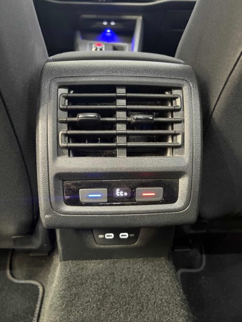 Volkswagen Golf 8 GTE DSG 245CV Hybride Rechargeable / Etat Neuf / Carnet VW / CT OK 