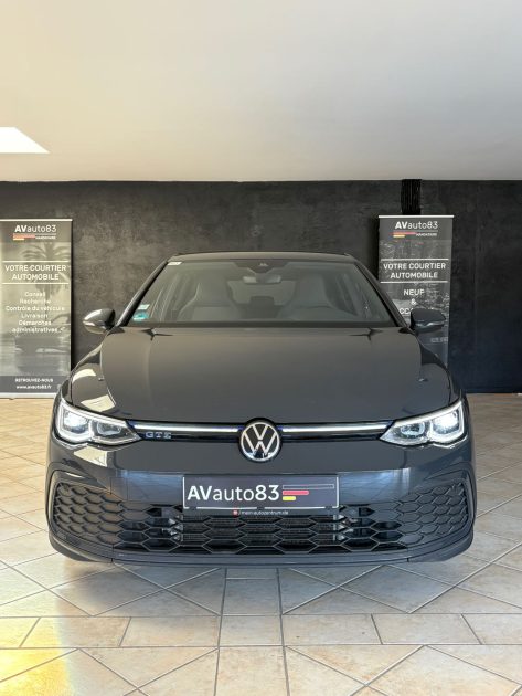 Volkswagen Golf 8 GTE DSG 245CV Hybride Rechargeable / Etat Neuf / Carnet VW / CT OK 