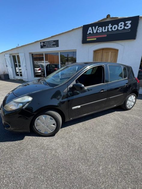 RENAULT  CLIO 3 1.5Dci 90cv Dynamique / Distribution OK / Révisée 