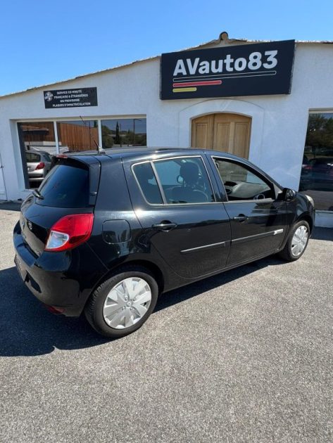 RENAULT  CLIO 3 1.5Dci 90cv Dynamique / Distribution OK / Révisée 