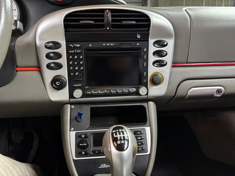 PORSCHE BOXSTER S TYPE 986 3.2 260 CH