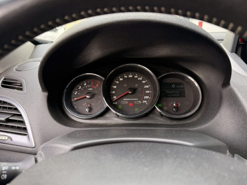 MEGANE 1.6 DCI 130cv MONACO GP