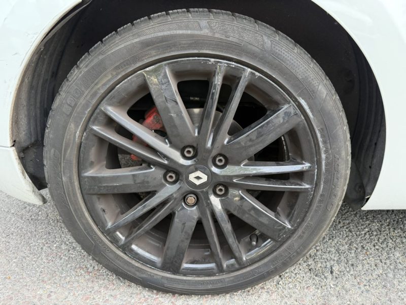 MEGANE 1.6 DCI 130cv MONACO GP