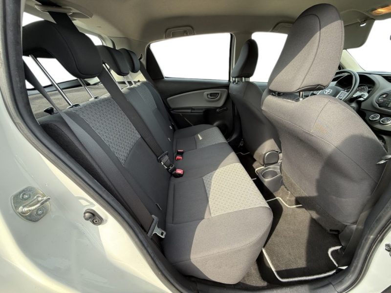 TOYOTA YARIS VVT-i 100ch Boite Auto 1.Main