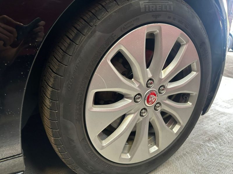 JAGUAR XE 2.0 163CV R-Sport 2016