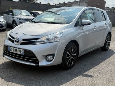 TOYOTA VERSO 2017
