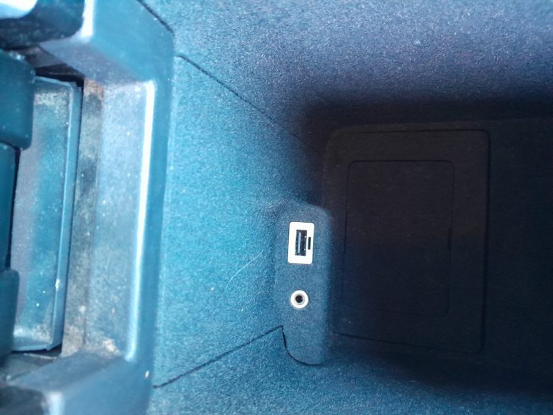 VOLVO V50 D2 KINETIC 1.6d BVM6 115CV 2010