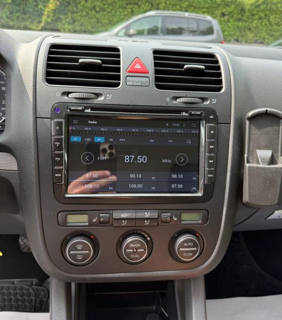 VOLKSWAGEN GOLF 2007