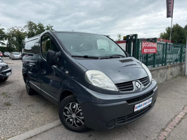 RENAULT TRAFIC 2011