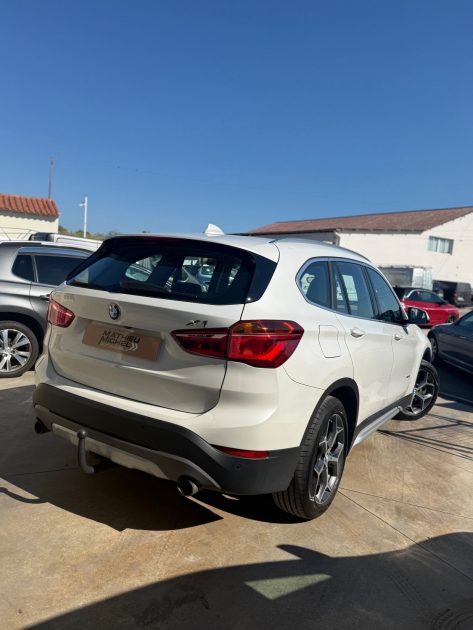 BMW X1 F43 XDRIVE 20i 192 XLINE BVA 8