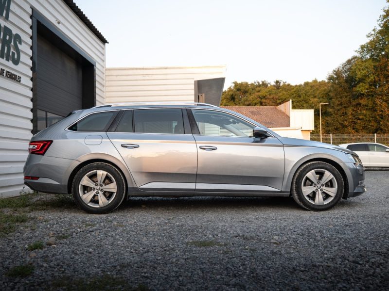 SKODA SUPERB III Break (3V5) 2017