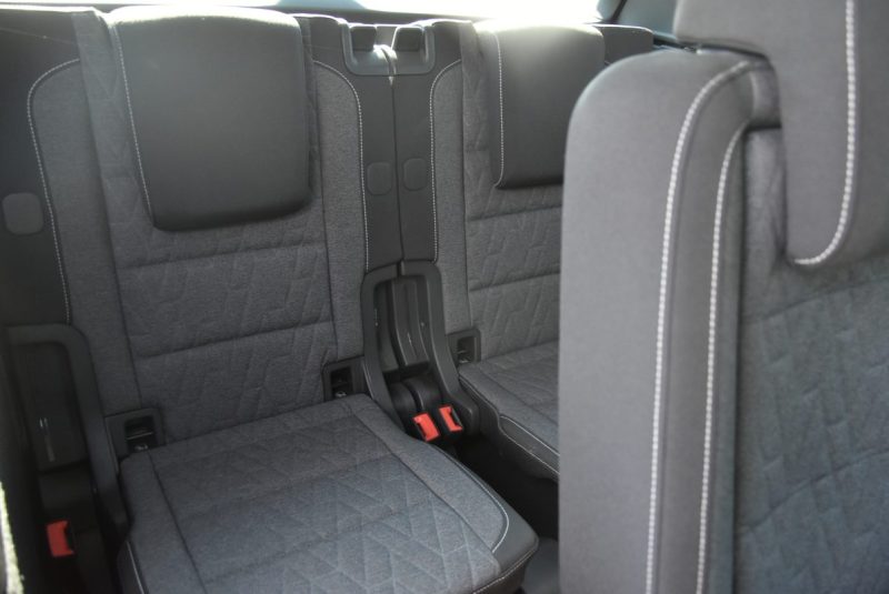 VOLKSWAGEN TOURAN 2024