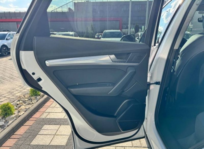 Audi Q5 40 TDI M-Hybride 204ch 2023