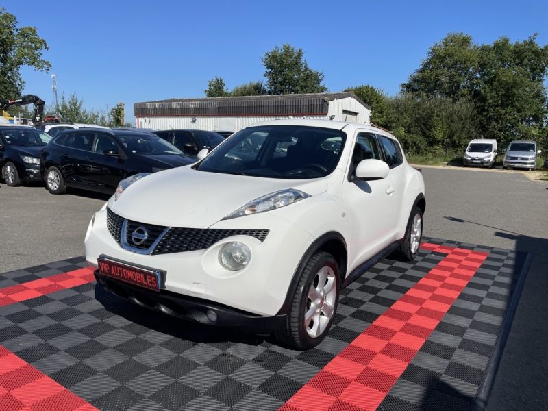 NISSAN JUKE 2011